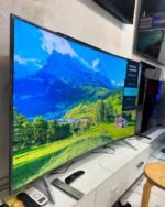 Samsung 65” Curved UHD 4K TV — TU8000 Series 8