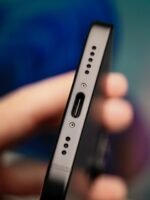 iPhone 15 – 128GB (Used, Like New, 🔋100% – 53 Cycles) - Image 3