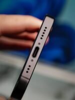 iPhone 16 Pro – 256GB (Used, Excellent Condition, 🔋92%) - Image 5