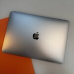 MacBook Air 13″ – M1, 8GB / 256GB Space Gray (Used, Perfect Condition, 🔋98%, Complete Set)