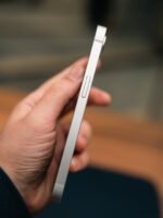 iPhone 16e – 128GB (Used, Perfect Condition, 🔋100%) - Image 5