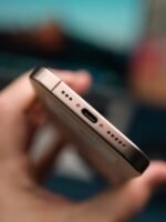 iPhone 16 Pro – 1TB (Used, Excellent Condition, 🔋89%) - Image 3