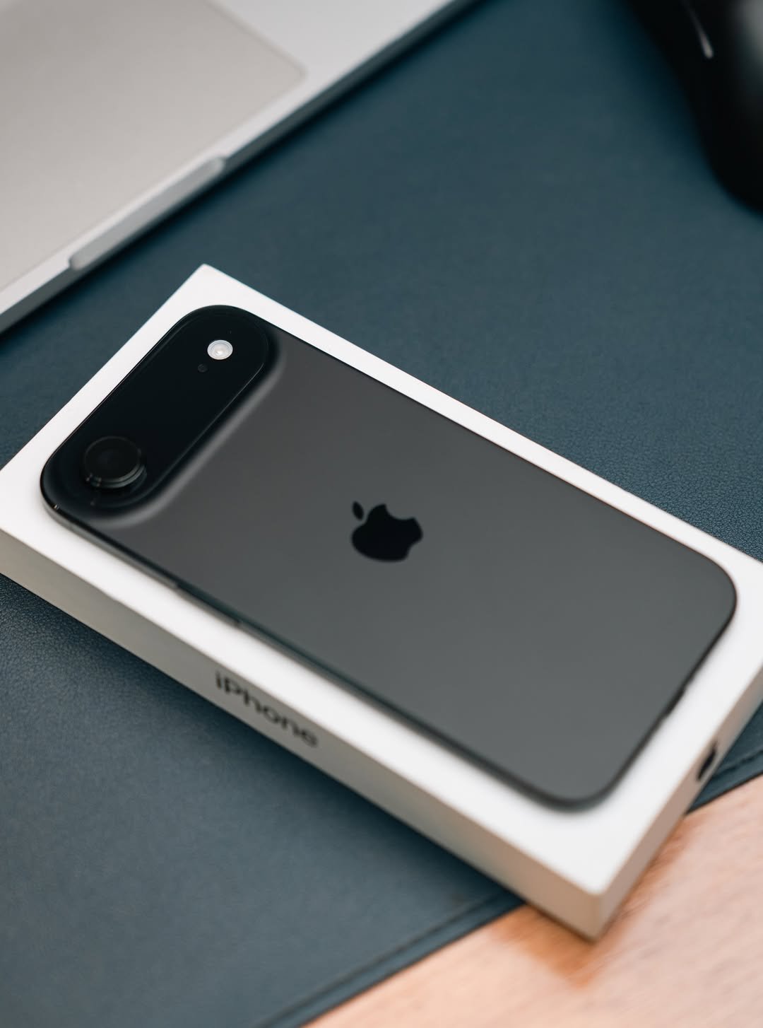 sotochka312-20260201-0071 iPhone Air – 256GB Space Black (Used, Perfect Condition, 🔋100%) - Image 1