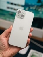 iPhone 15 – 128GB Green (Used, Excellent Condition, 🔋89%)