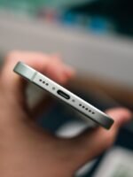 iPhone 15 – 128GB Green (Used, Excellent Condition, 🔋89%) - Image 4