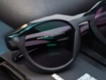 Oakley Meta HSTN – Chameleon Lenses / Gloss Black Matte (Used, Perfect Condition) - Image 2