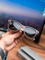 Ray-Ban Meta Wayfarer – Shiny Warm Stone / Polar Gradient Graphite (Used, Excellent Condition, Complete Set)