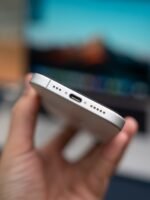 iPhone 17 – 256GB (SIM + eSIM, Used, 🔋100%) - Image 3