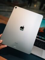 iPad Air 13" M2 – 128GB, WiFi (Used, 🔋99%, Box + Case) - Image 2