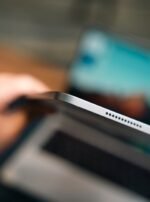 iPad Air 13" M2 – 128GB, WiFi (Used, 🔋99%, Box + Case) - Image 6