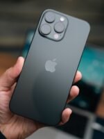 iPhone 16 Pro Max – 1TB Black Titanium (Used, Official Replacement, 🔋100%)