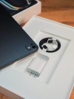 iPad Pro 13" M4 – 256GB, Wi-Fi + Cellular (Used, 🔋100%, Complete Set) - Image 5