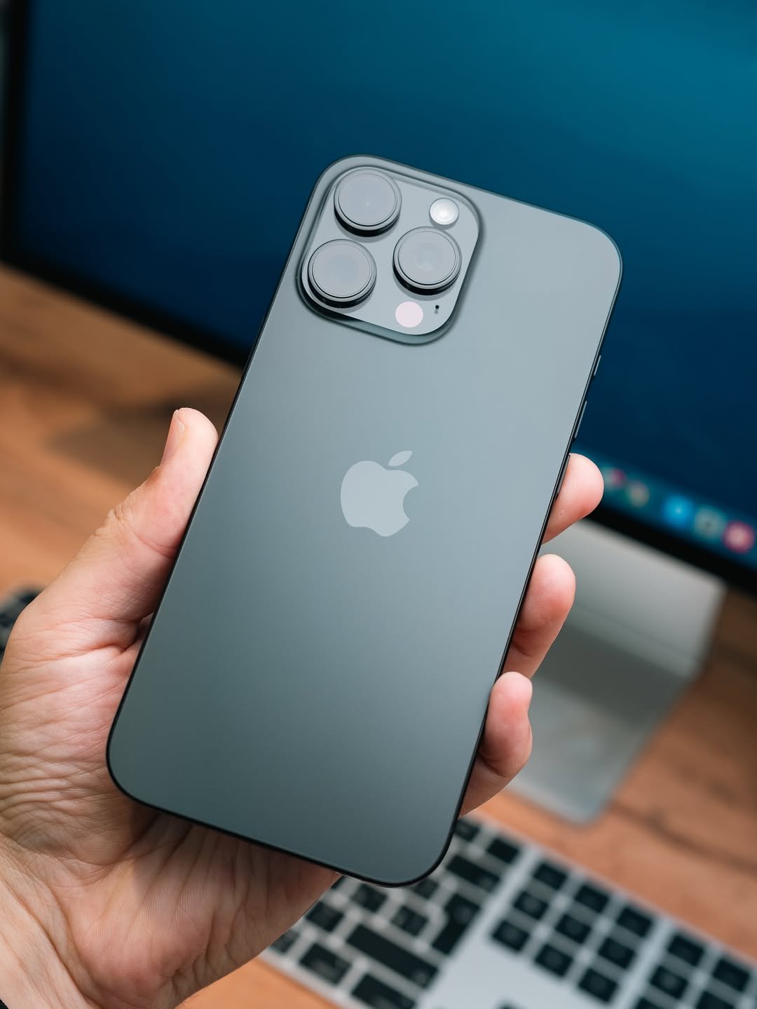 sotochka312-20260202-0272 iPhone 16 Pro Max – 256GB Black Titanium (Used, Perfect Condition, 🔋100%, No Kit) - Image 1