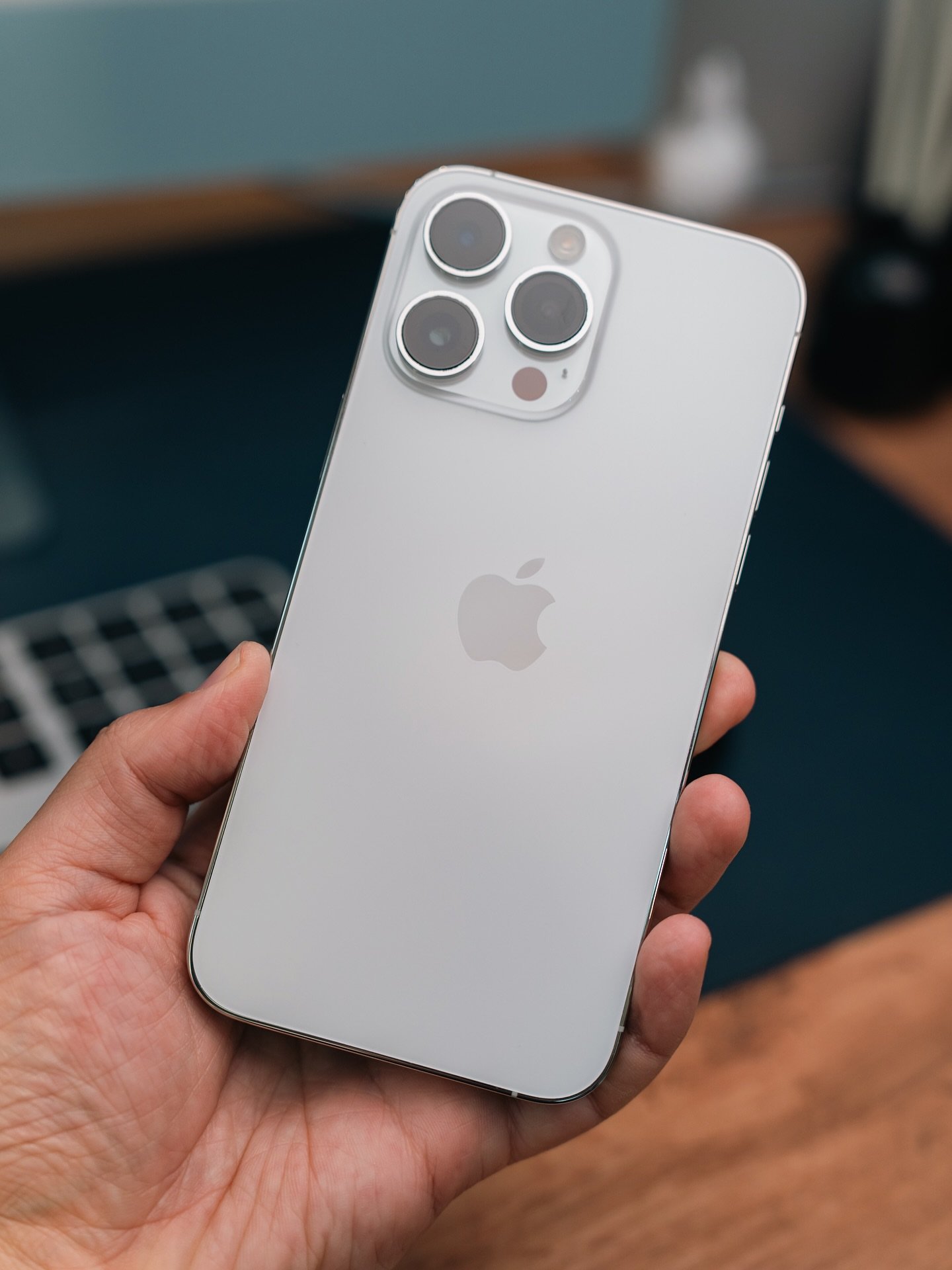 sotochka312-20260202-0370 iPhone 14 Pro Max – 1TB (Used, Perfect Condition, 🔋87%) - Image 1