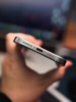 iPhone 16 Pro Max – 256GB White Titanium (Used, Perfect Condition, 🔋98%) - Image 3